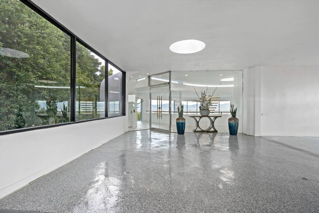 Luxury Yacht Mansion In Bel Air Los Ángeles